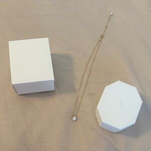 Swarovski pendant necklace with box
